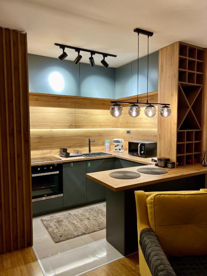 Aj Luxe Residence Скопие Екстериор снимка