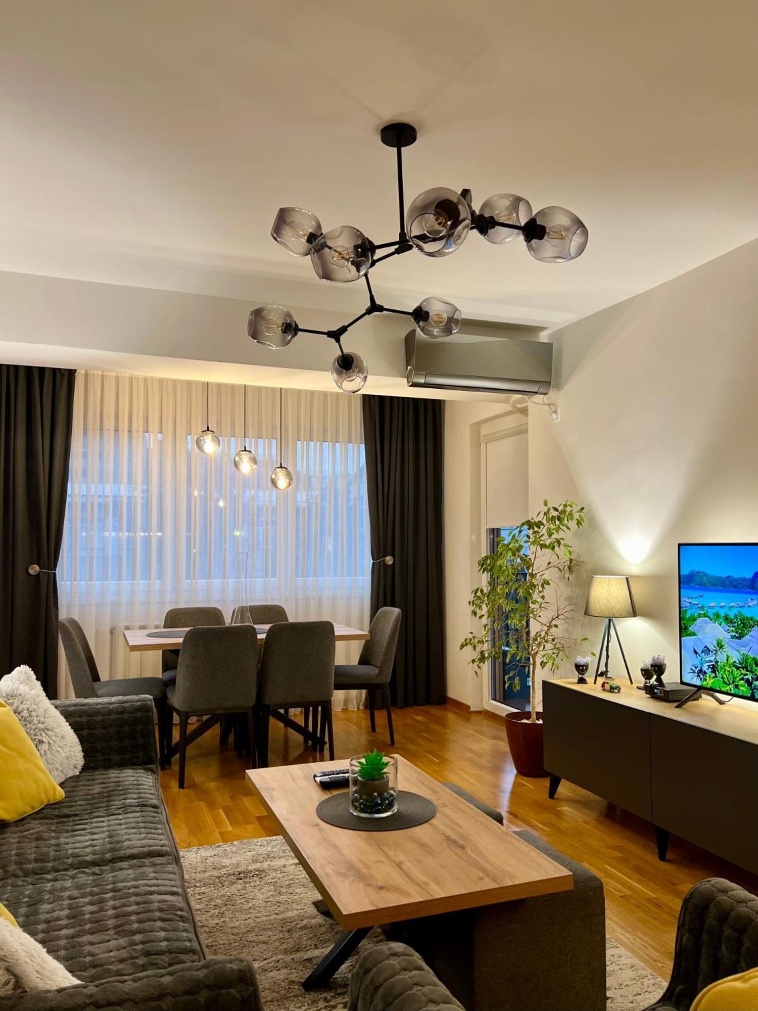 Aj Luxe Residence Скопие Екстериор снимка
