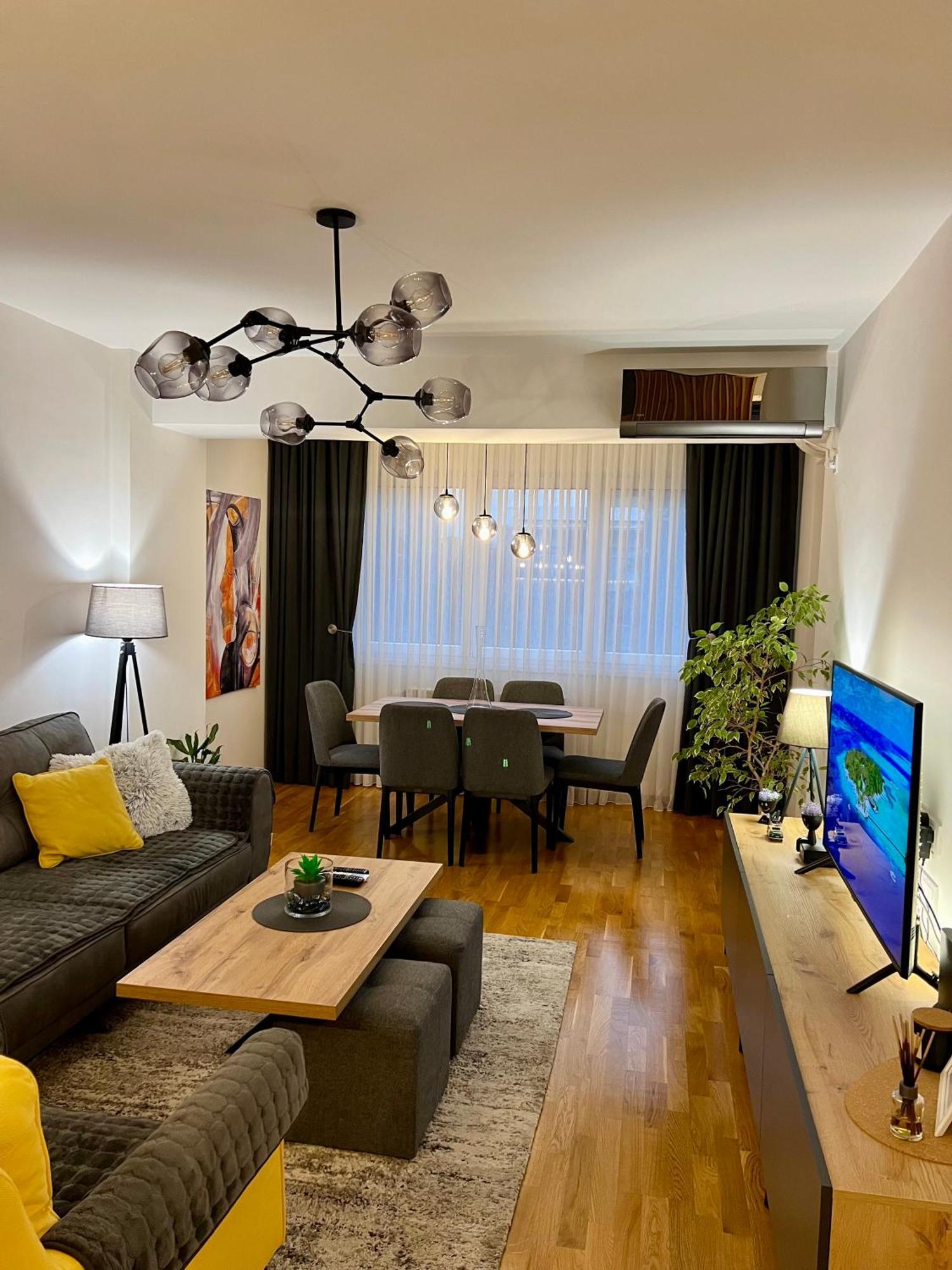 Aj Luxe Residence Скопие Екстериор снимка