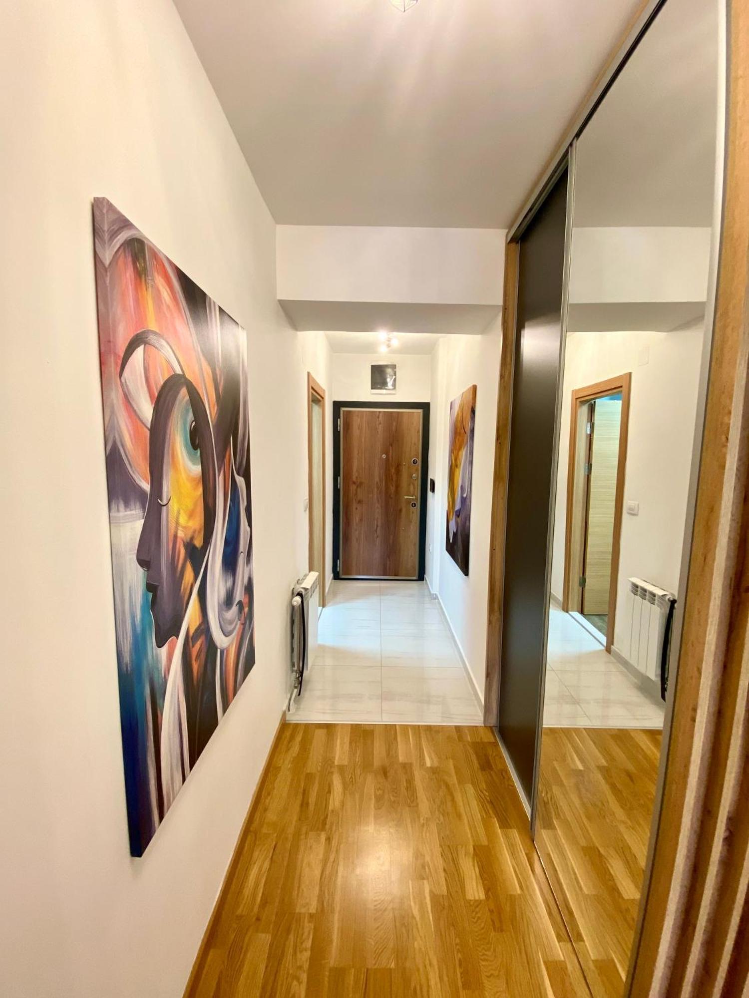 Aj Luxe Residence Скопие Екстериор снимка